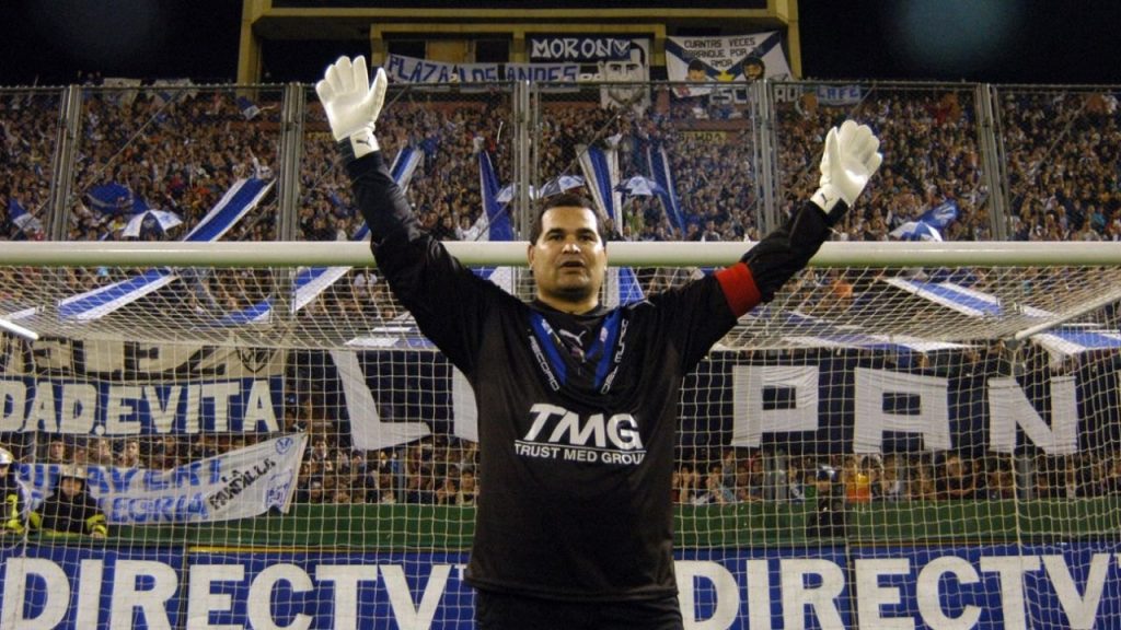 Versus Un Pol Mico Posteo De Chilavert Tras La Muerte De Menotti