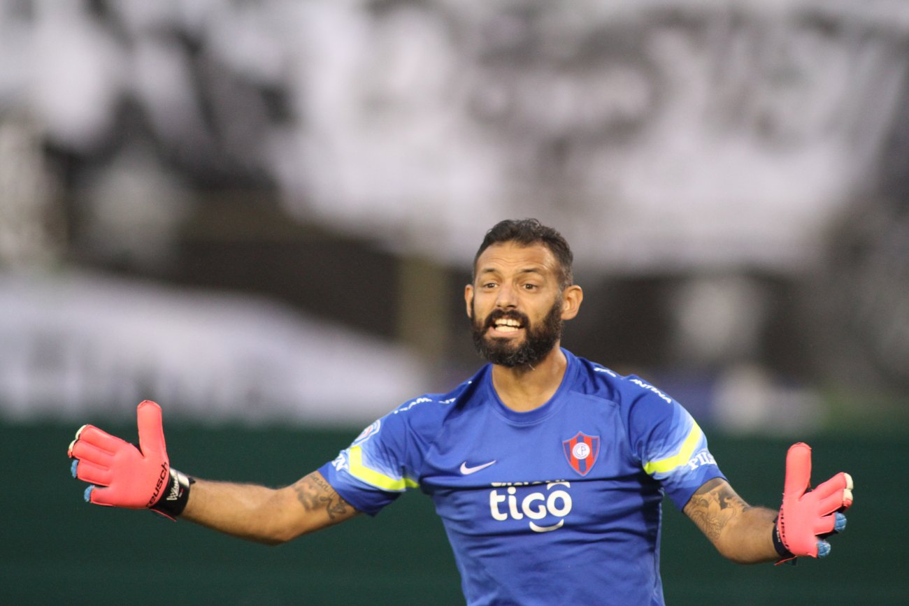 Versus / Las felicitaciones de Diego Barreto a Cerro Porteño por su