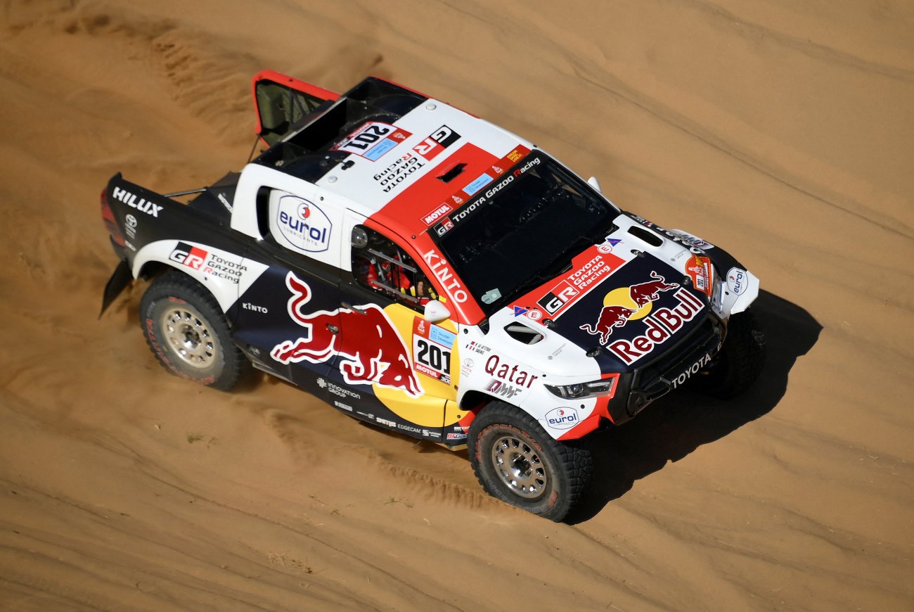 Versus / Al-Attiyah sigue en punta frente a la debacle total de Audi