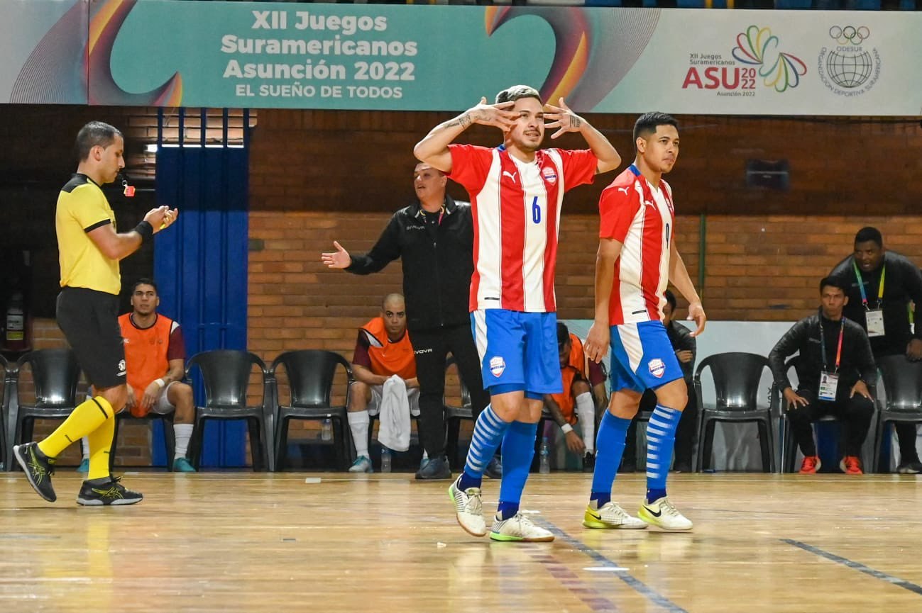 En emotivo cierre, selección de futsal vende cara su derrota ante Paraguay  – Federación Panameña de Fútbol