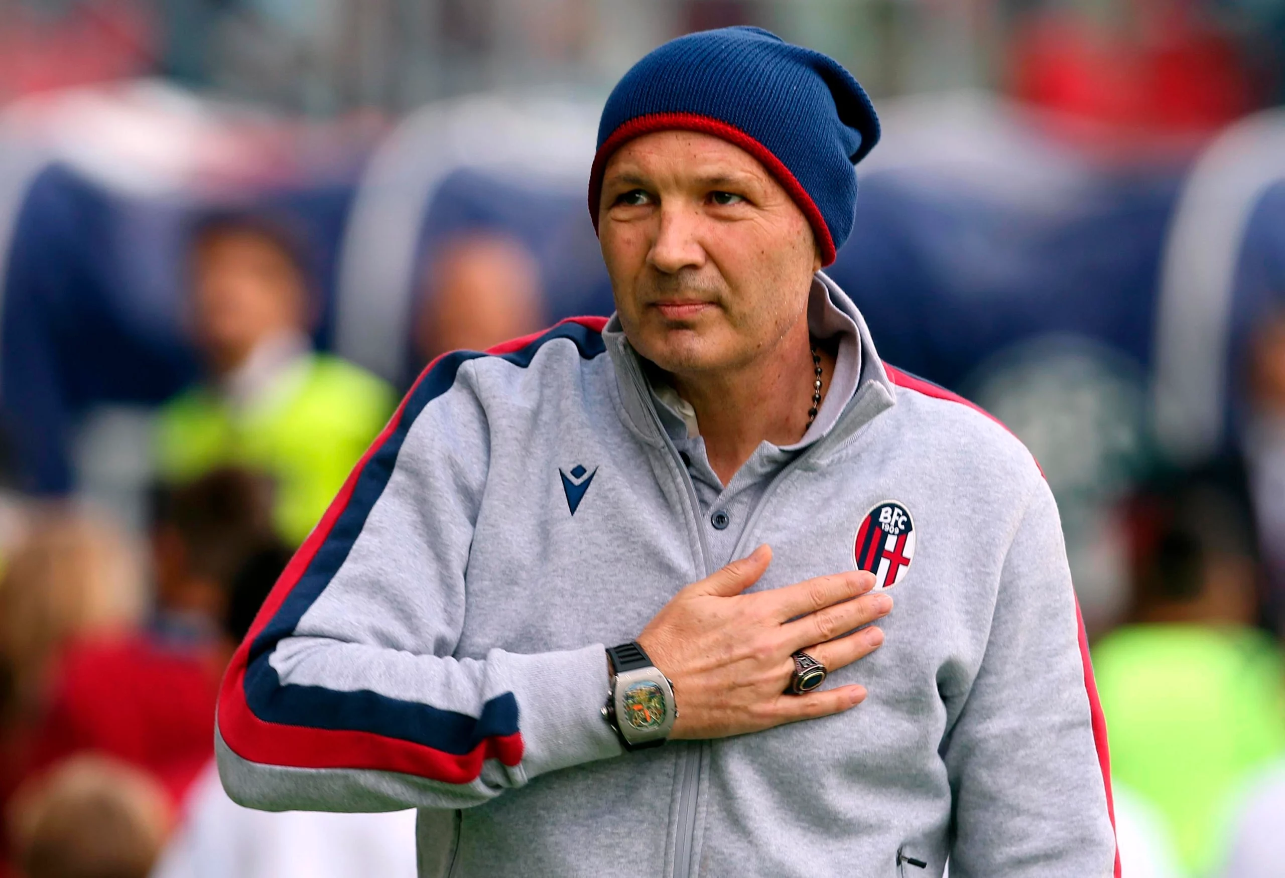 L’ex calciatore e allenatore serbo Sinisa Mihajlovic è morto all’età di 53 anni