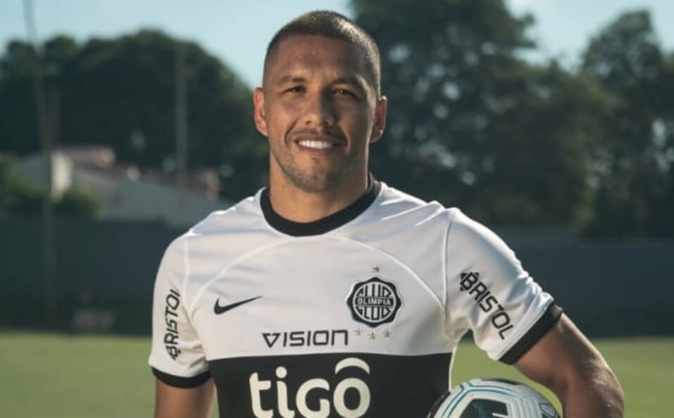 Richard Ortiz es la gran novedad de Olimpia para medir a Guaraní