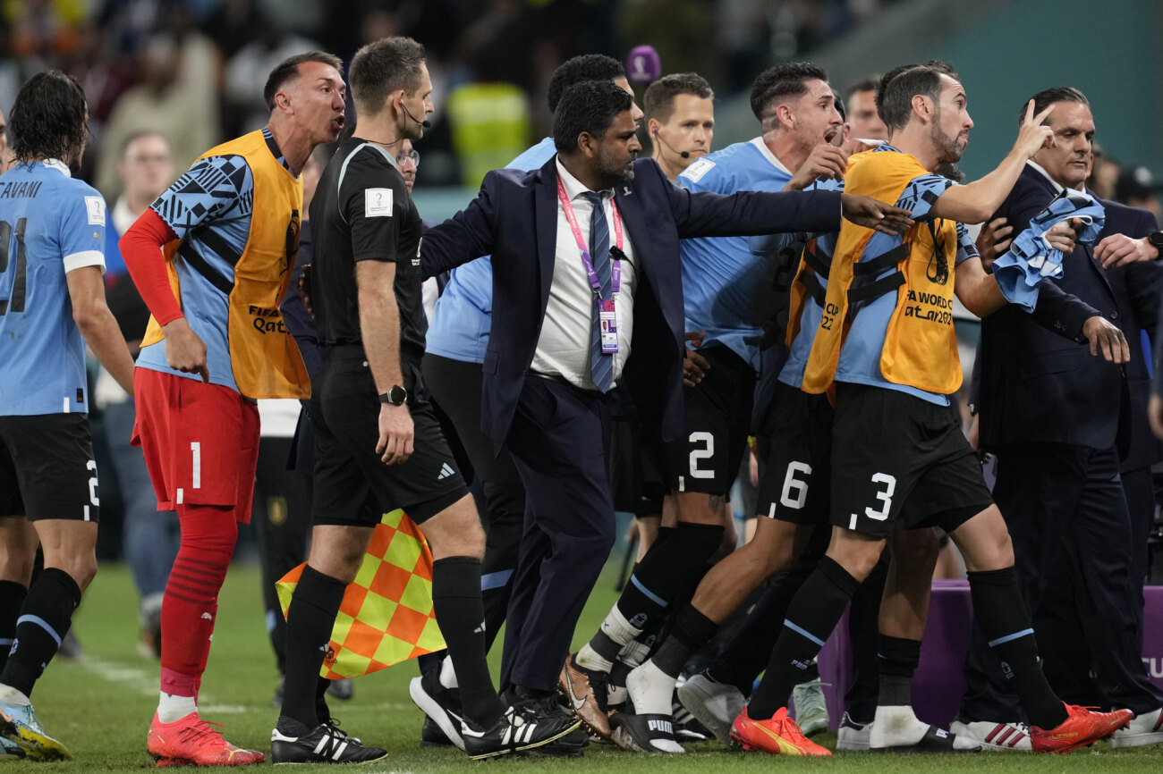 Sanciones a Uruguay por parte de la FIFA tras su eliminación en