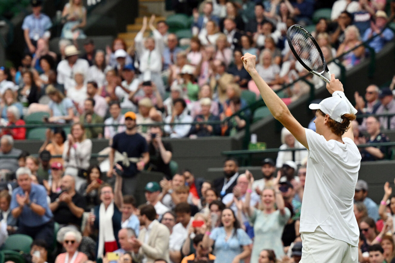El italiano Jannik Sinner pasa a semifinales de Wimbledon