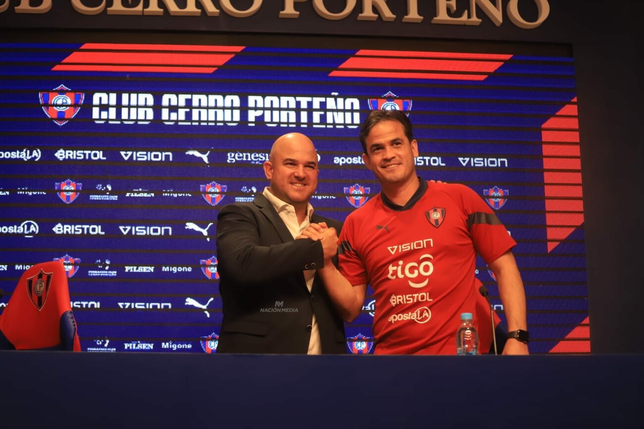 Jubero habla del plan en Cerro y aclaró de entrada que no quiere ser DT