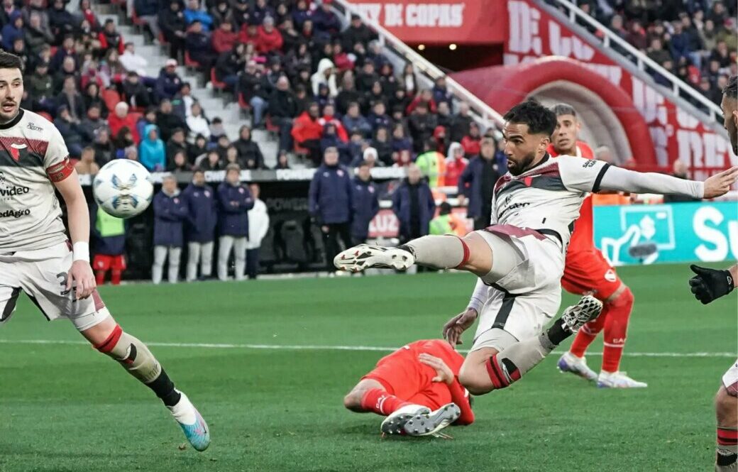 "Beto" Espínola tras su primer gol en Colón: "Me gusta mucho pisar el área"