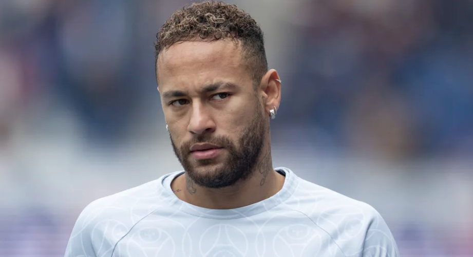 Neymar dice que avanza en su recuperación, aunque con 