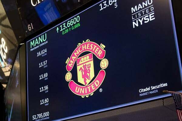 Las acciones del Manchester United se hunden en bolsa por las dudas sobre su venta