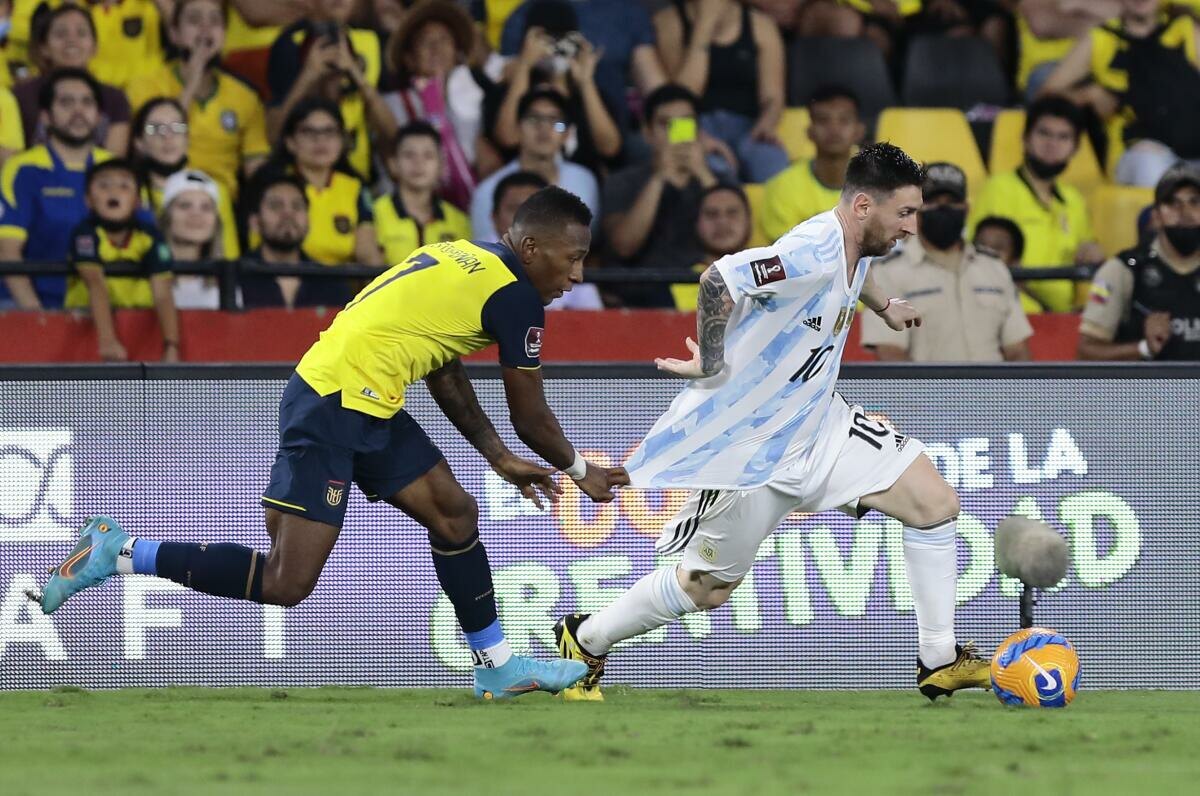 La Argentina de Messi mide su poder ante el desafiante Ecuador