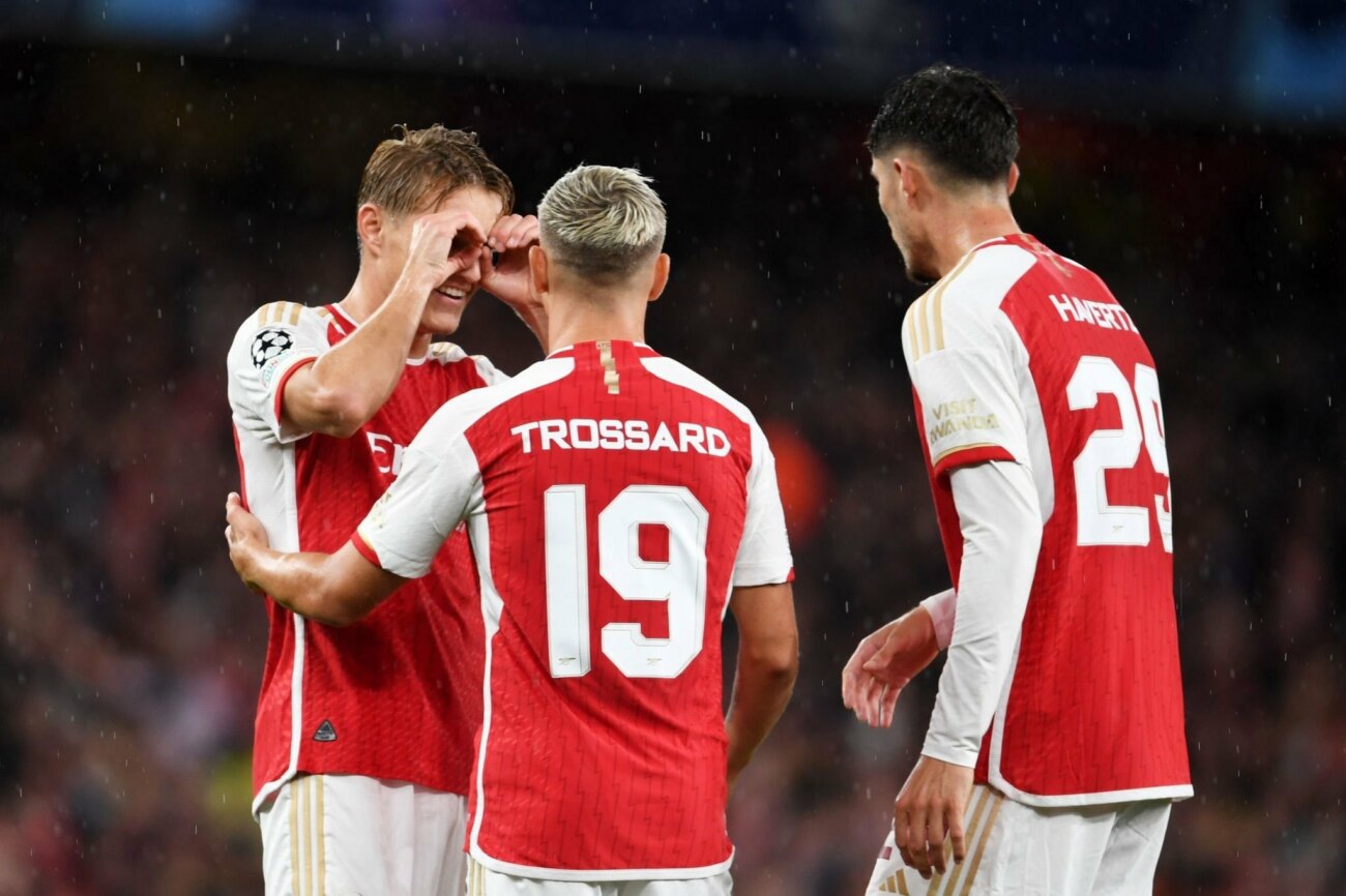 El Arsenal se divierte en su retorno a la Champions League