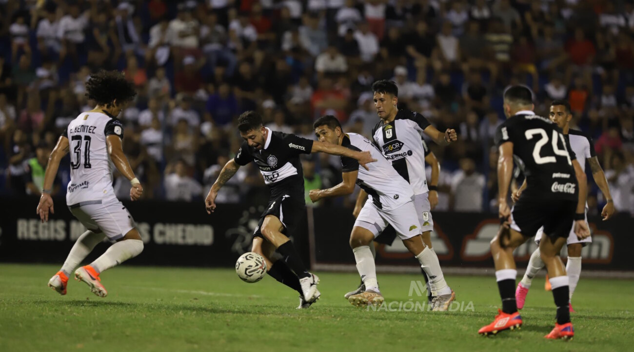 Olimpia no encontró el camino al gol y se frustra ante un sólido Tacuary