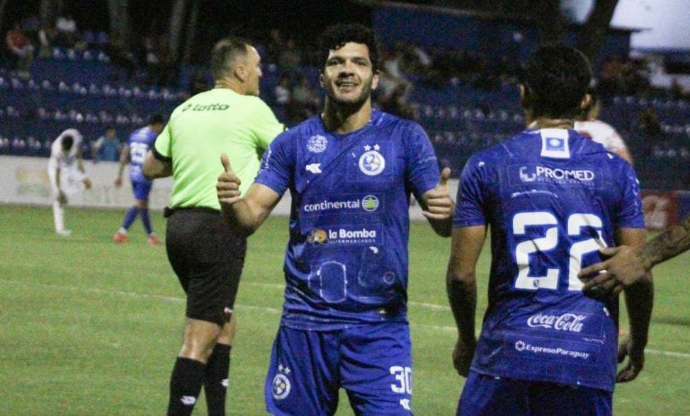 José Ortigoza elige a sus mejores socios futbolísticos en el fútbol paraguayo