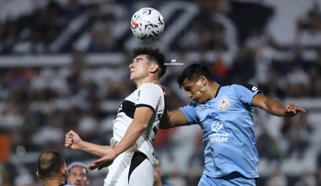 Olimpia, Resistencia y un empate con sabor a poco