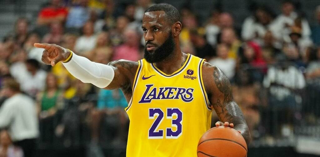 LeBron James anuncia una "decisión" que aviva rumores de su retiro