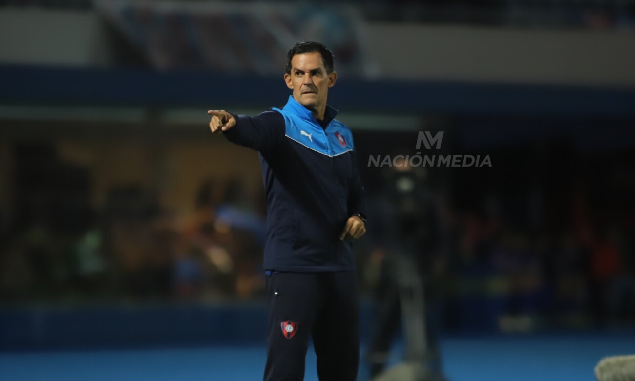 Bernay deja en claro: "El lunes hay que ir con todo, afilados"