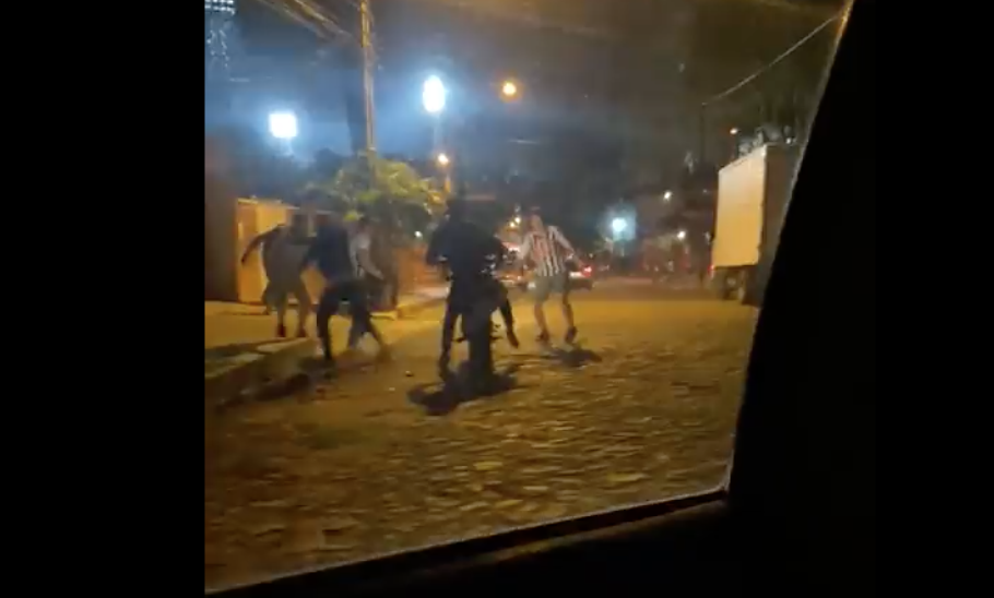 Hinchas de Libertad denuncian agresión, robos y disparos tras abandonar Para Uno 