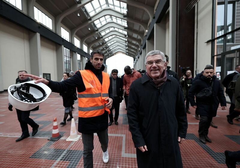 Presidente del COI, "muy satisfecho" tras visitar la villa olímpica de París 2024