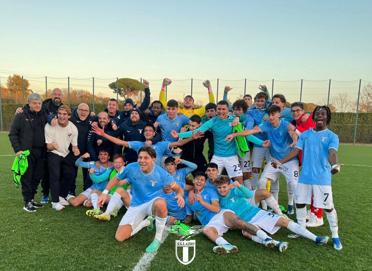 Diego González marca el gol del triunfo en el derbi ante Roma y Lazio ya es escolta