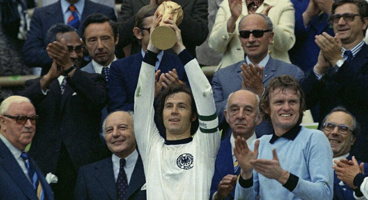 Fallece A Los 78 Años Franz Beckenbauer, Leyenda Del Fútbol Alemán - En ...