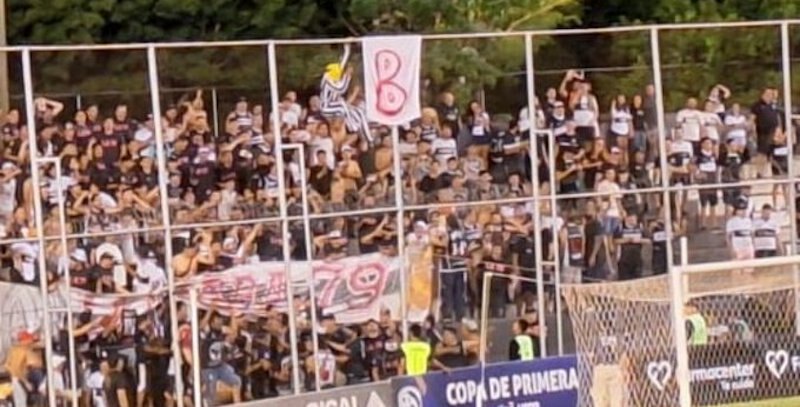 El presidente de Olimpia habló de la bandera de burla contra Libertad