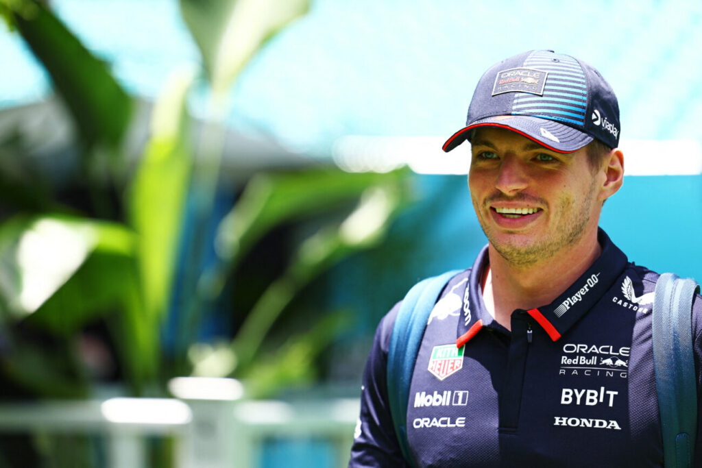 Verstappen y Red Bull son amplios favoritos en Miami pese a salida de Newey