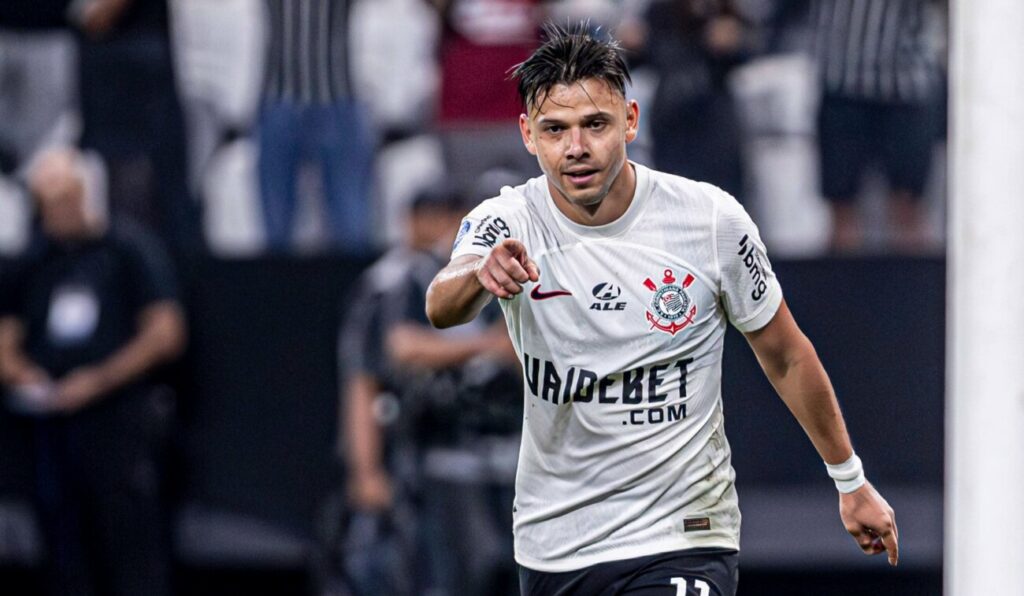 Asistencia de Ángel Romero en triunfo crucial del Corinthians por la Sudamericana 