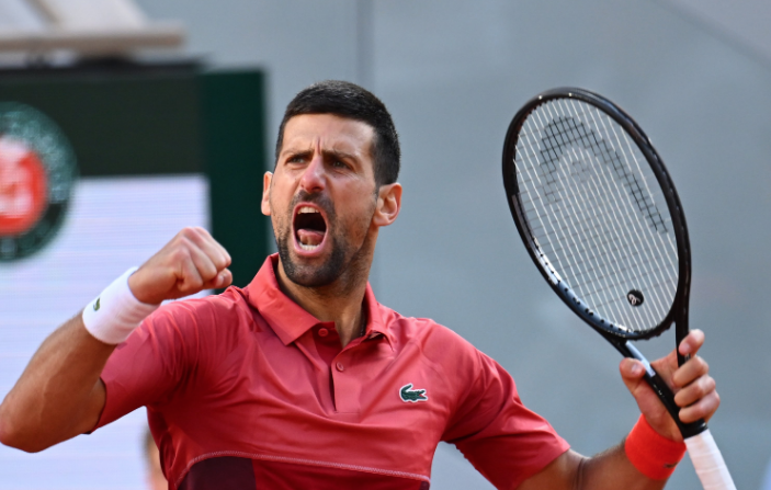 Djokovic remonta ante Cerúndolo y pasa a cuartos de Roland Garros