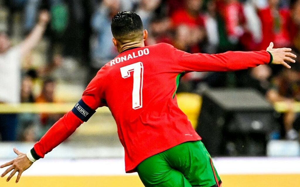 ¡Volvió con todo! Cristiano Ronaldo y un doblete para la goleada de Portugal a Irlanda