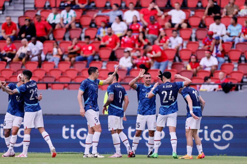La vieja confiable: Paraguay vuelve a marcar con el centro, cabeza y gol