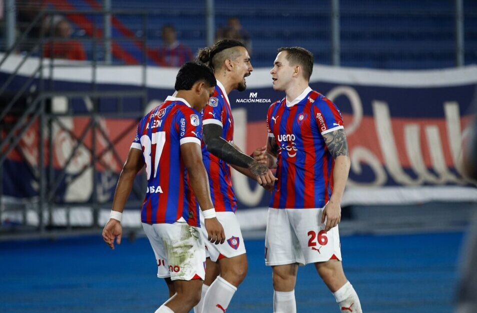 Versus Cerro Porteño muestra rebeldía ante General y se mete en la pelea por el título