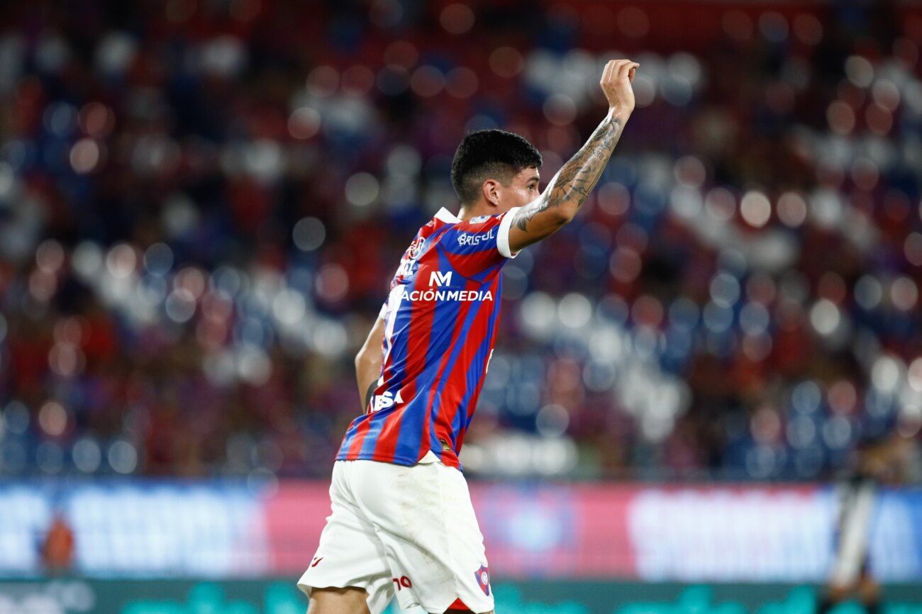 Enzo Giménez: "Hay que seguir luchando hasta el final"