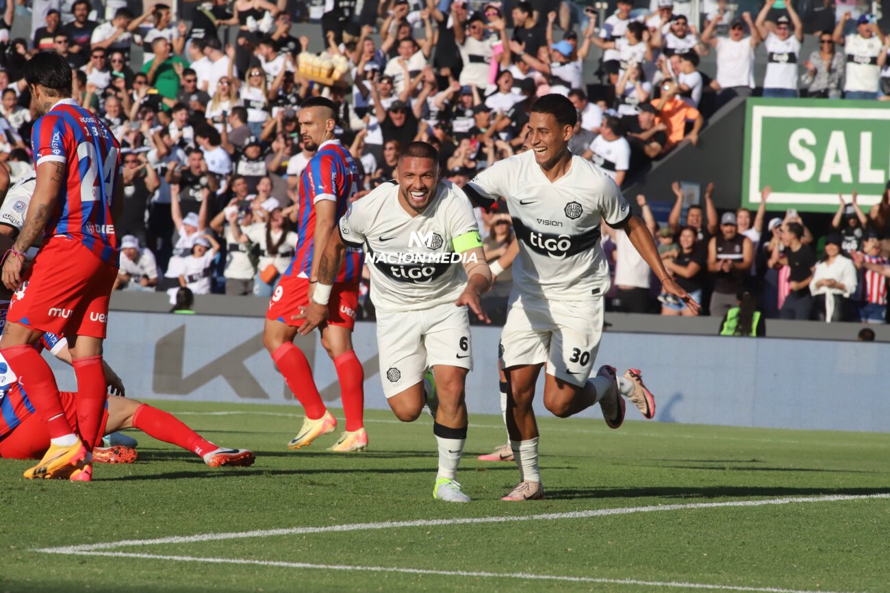 La "picante" dedicatoria de Olimpia a Cerro