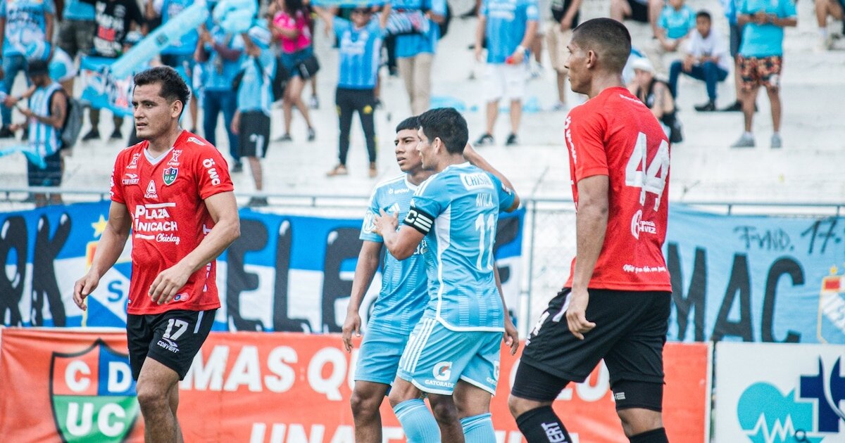 Acusó goleada histórica tras despedir a sus jugadores paraguayos