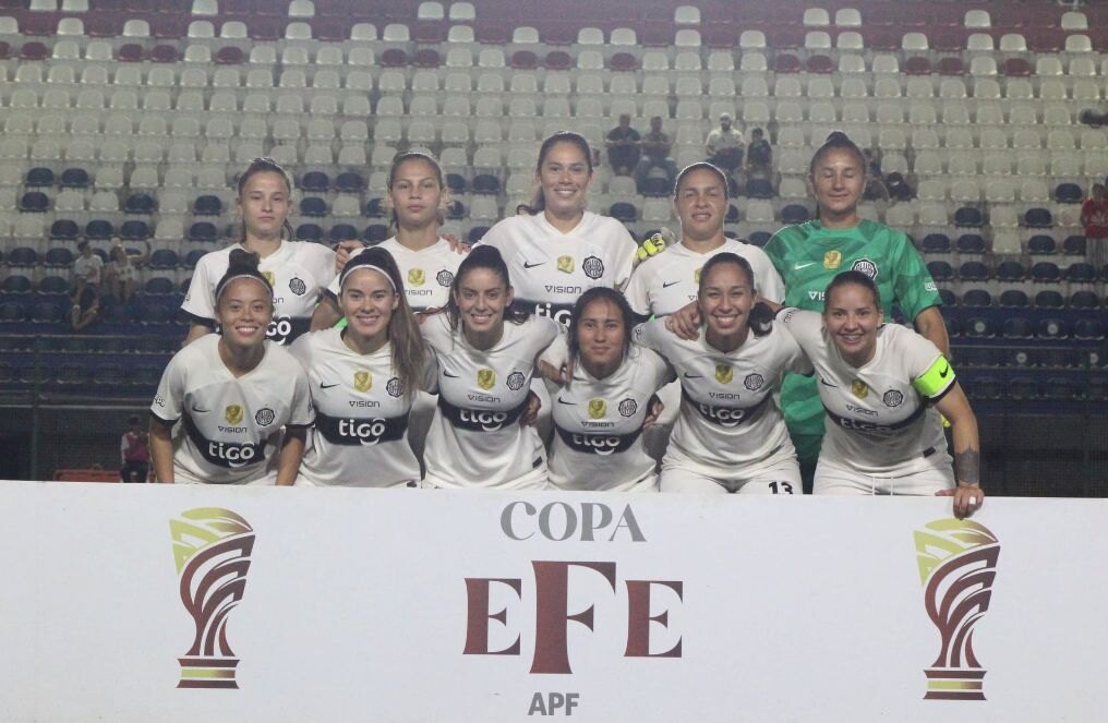 Olimpia gana la primera edición de la Copa eFe de fútbol femenino