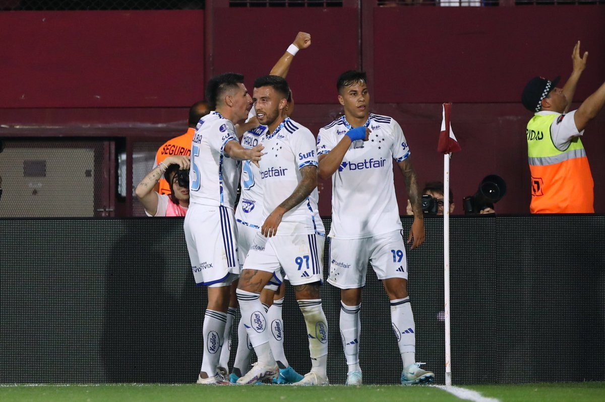 Cruzeiro derrota a Lanús en Argentina y es finalista de la Sudamericana