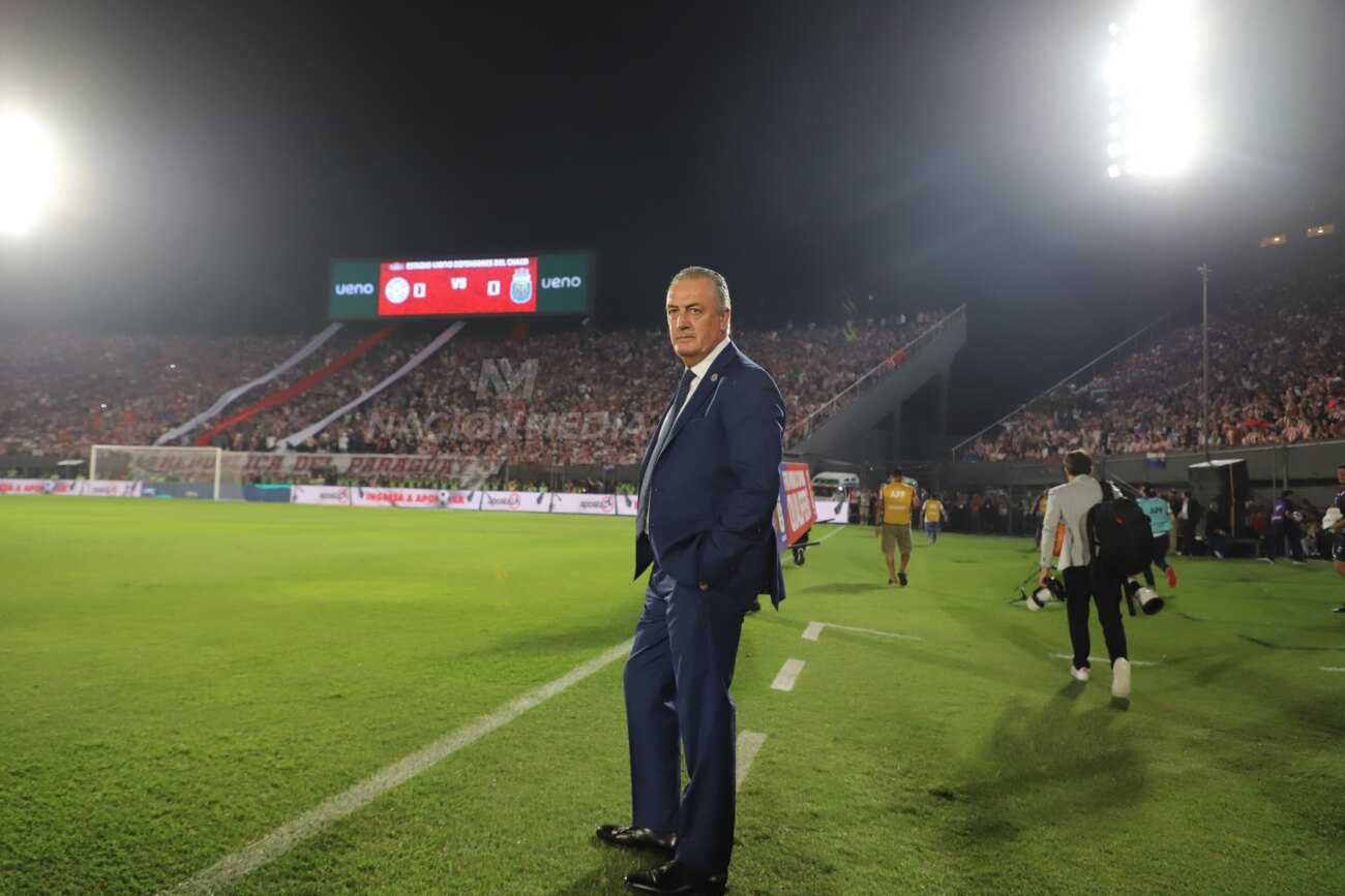 Gustavo Alfaro califica el triunfo histórico ante Argentina con una palabra: "Rebeldía"