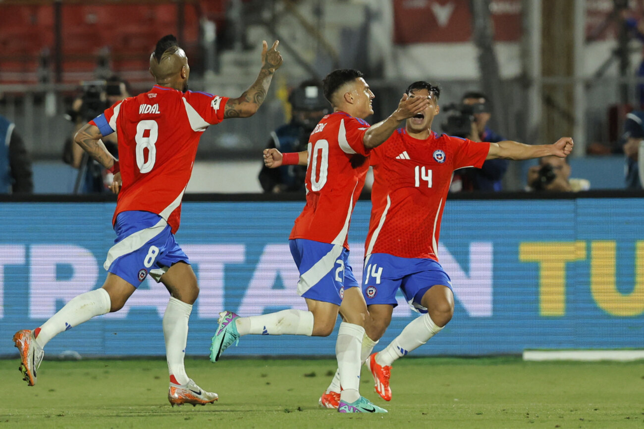 Chile se impone ante Venezuela y respira en las Eliminatorias