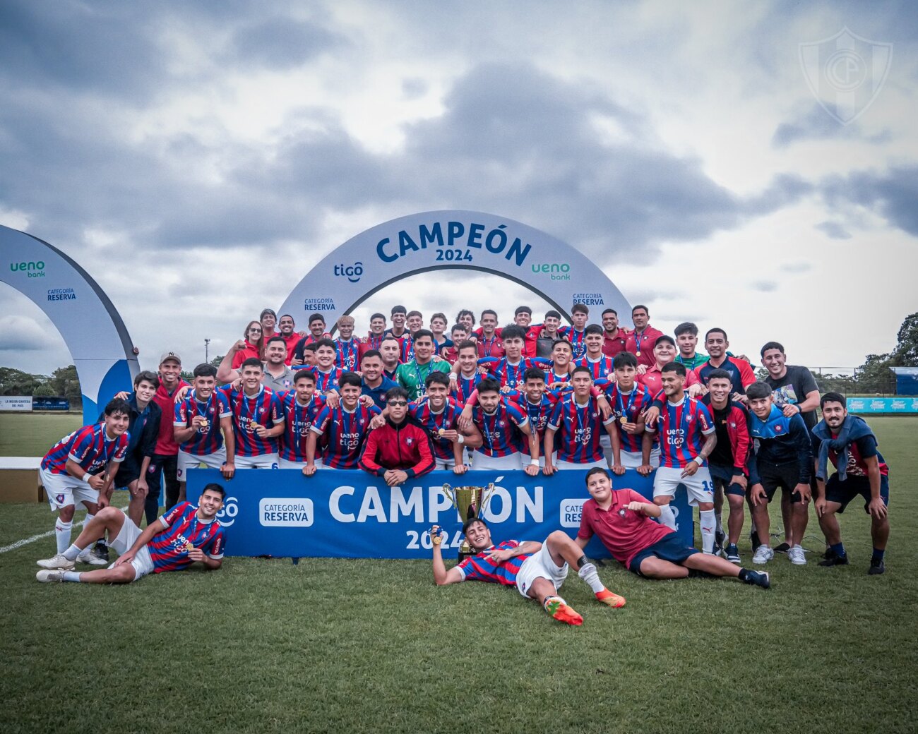 En una definición increíble, Cerro Porteño se consagró campeón en la Reserva