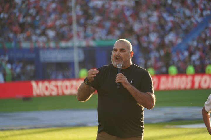 La arenga de Chilavert en el estadio de Vélez: "Somos los mejores del mundo"