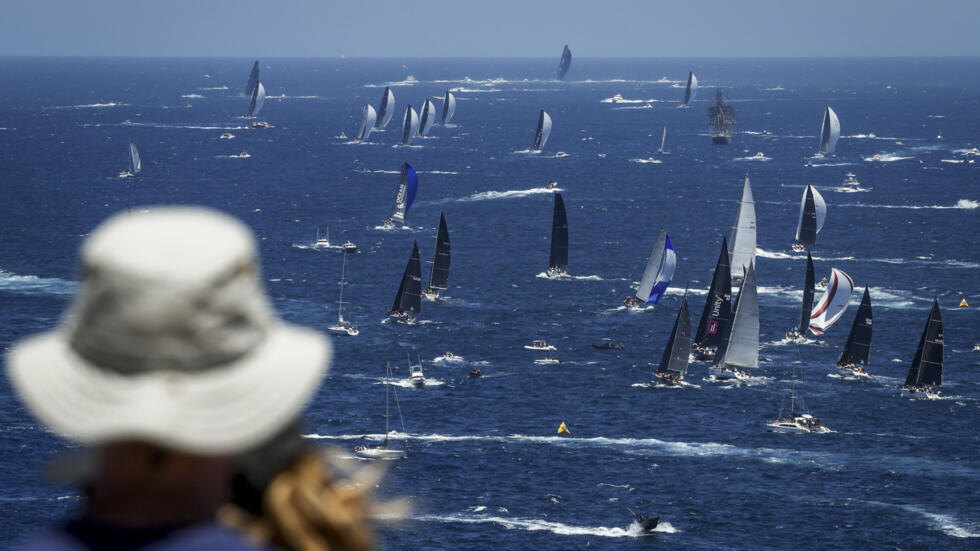 Dos participantes fallecen en la regata Sydney-Hobart