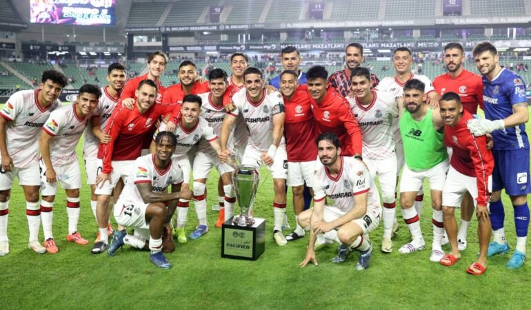 Duelo de paraguayos: El Toluca se queda con la Copa del Pacífico ante Mazatlán