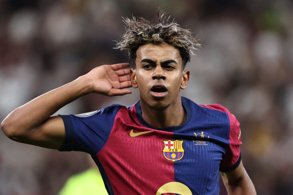 Versus / Lamine Yamal, símbolo de un Barça que quiere volver a ser protagonista en Europa