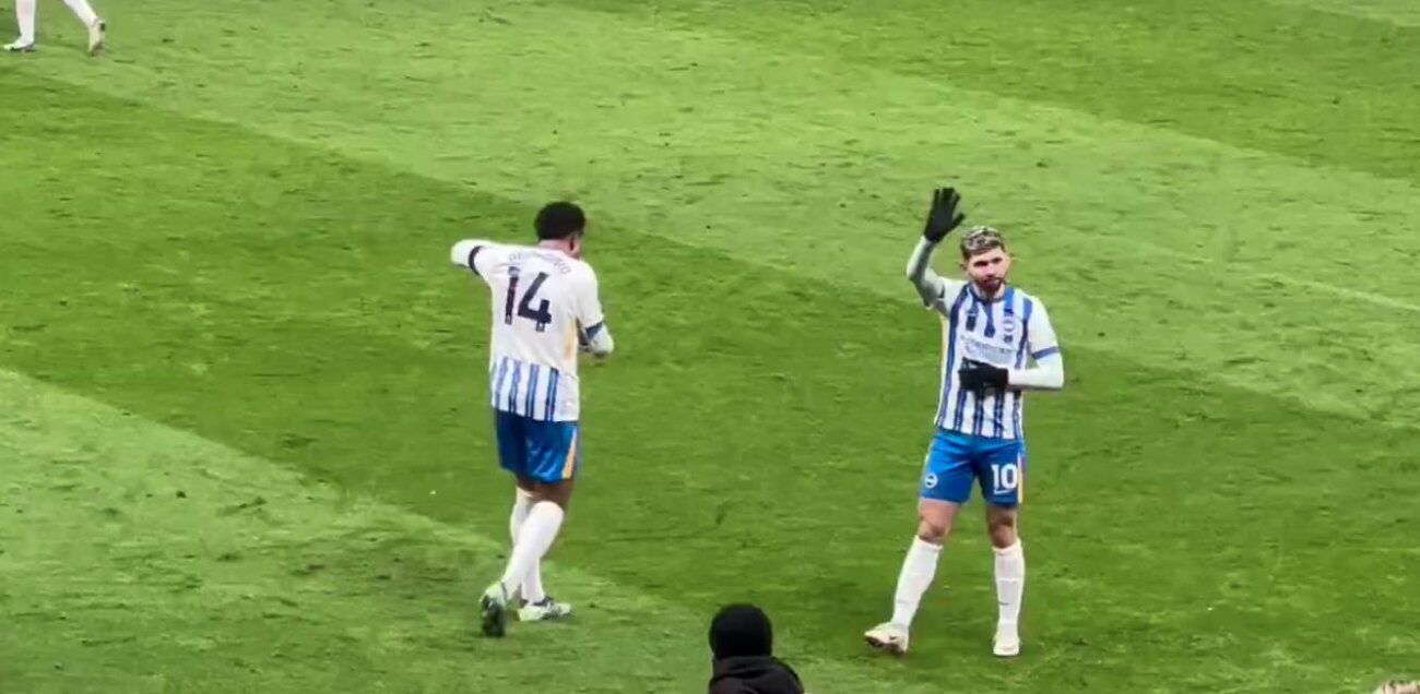 ¿Lo había anticipado? Así se despedía Enciso de los hinchas de Brighton en Old Trafford