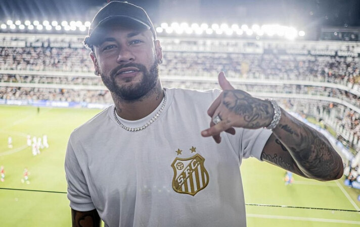 Neymar anuncia su regreso al Santos de Brasil