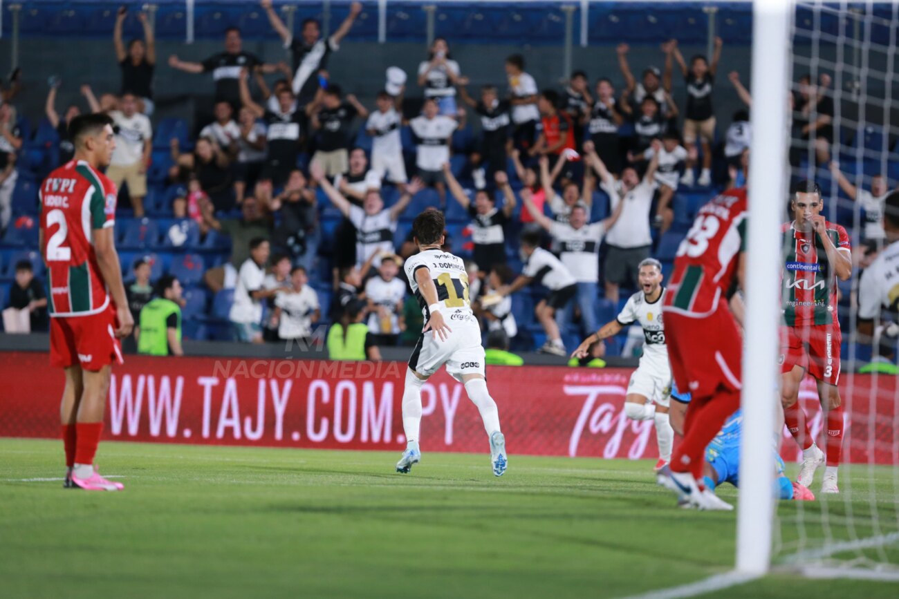 Domínguez: "Jugar en Olimpia y vestir esta camiseta te obliga a jugar bien y ganar"