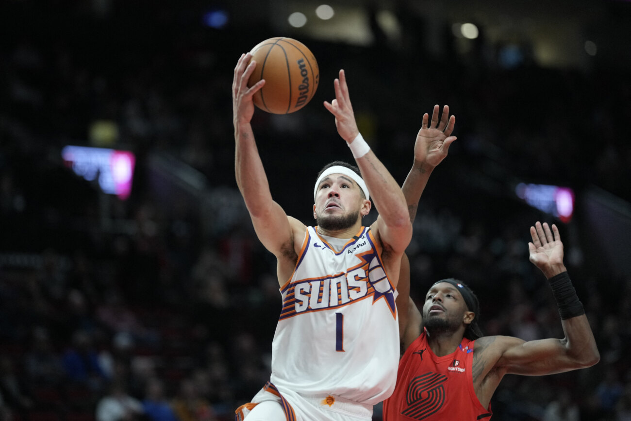 Booker es el mayor anotador histórico de Suns