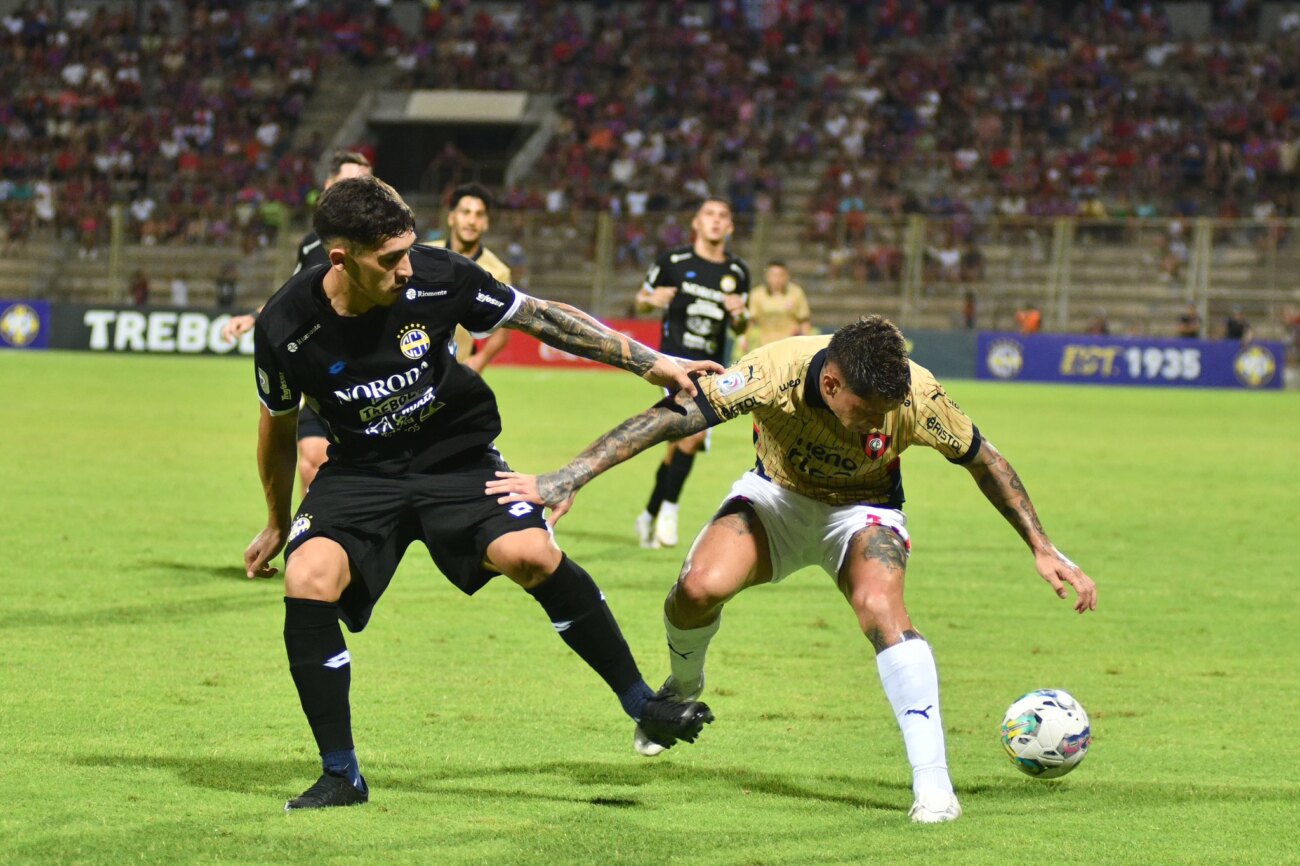 Irresoluto Cerro Porteño sufre una dolorosa caída en Encarnación