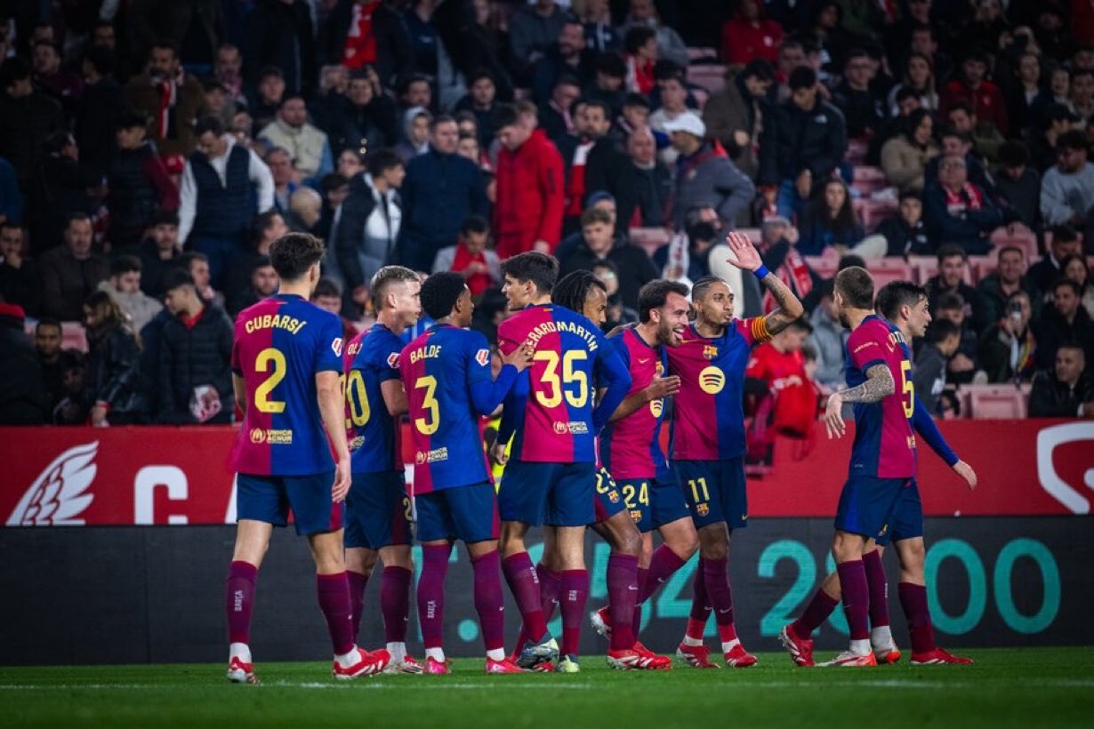 El Barça vence al Sevilla y comprime el podio de LaLiga