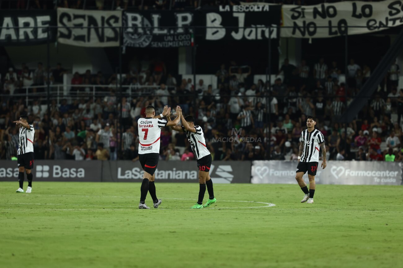 El puntero invicto Libertad visita a Tembetary buscando seguir en racha