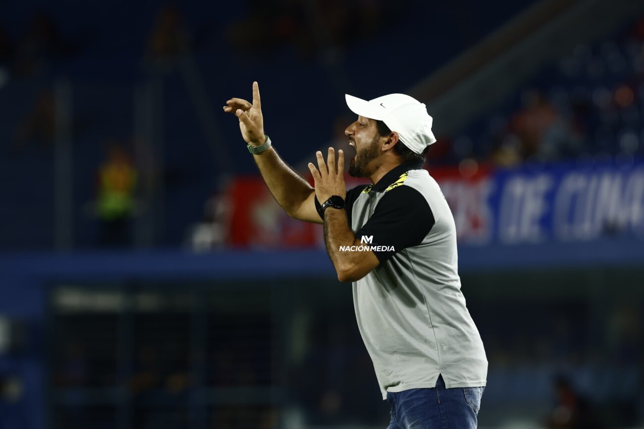 Todo bien y satisfechos, pero será profunda la limpieza del plantel